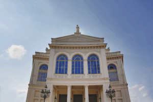 Der Firmenname ist Gärtnerplatztheater